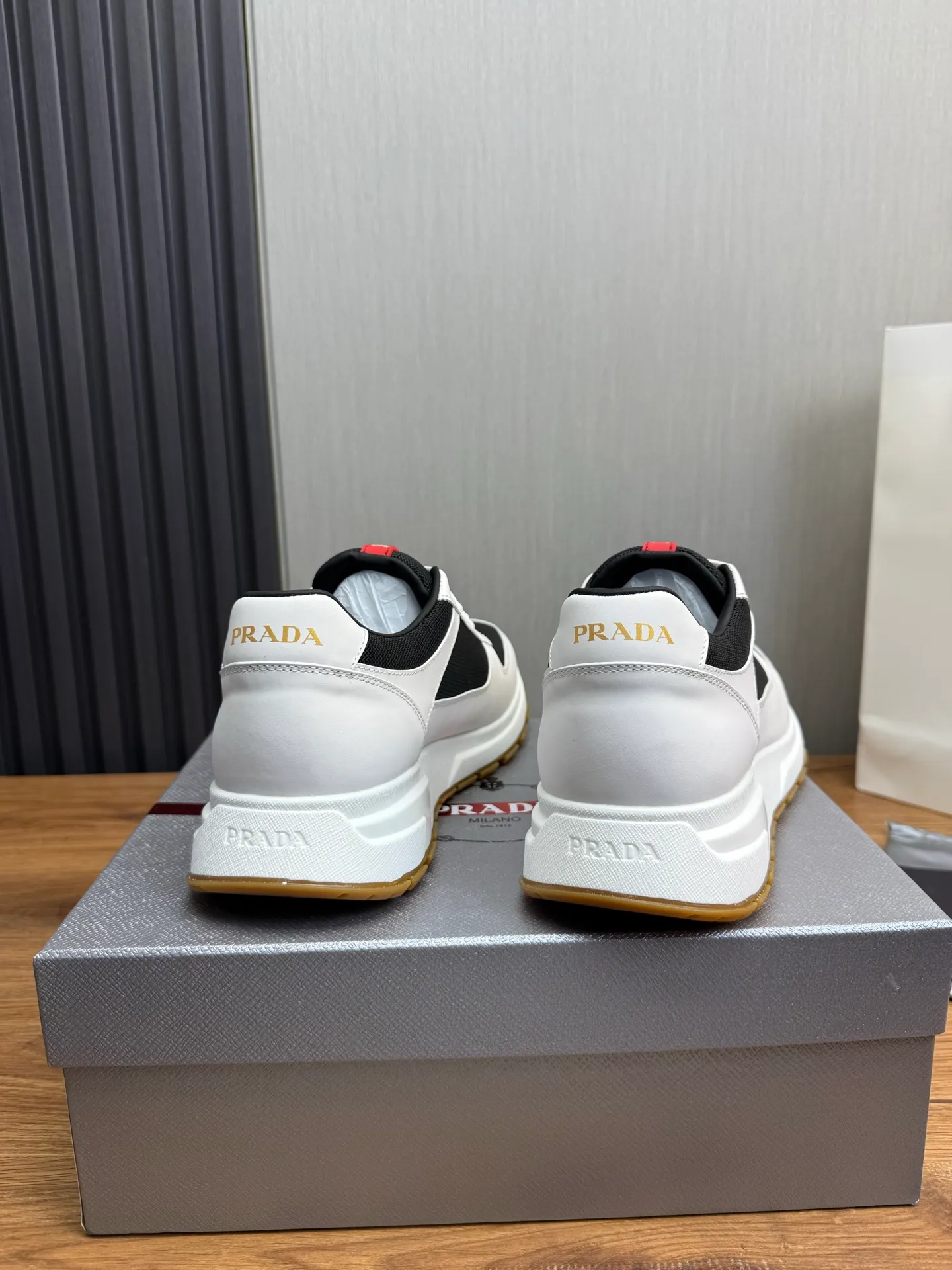 Men's shoes 💰560💰 [PRADA] Men's shoes are popular in the counter, official website is synchronized, 1 high-quality shipment ✔️Original cowhide upper + cowhide lining, 1🆚1 replica, original sole, 38-45 (45 customized, non-refundable)